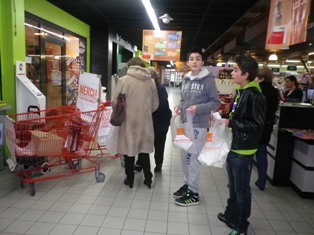 collecte alimentaire du 16 décembre 2012